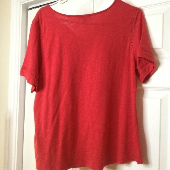 Festive red T-shirt sweater - Picture 6 of 8